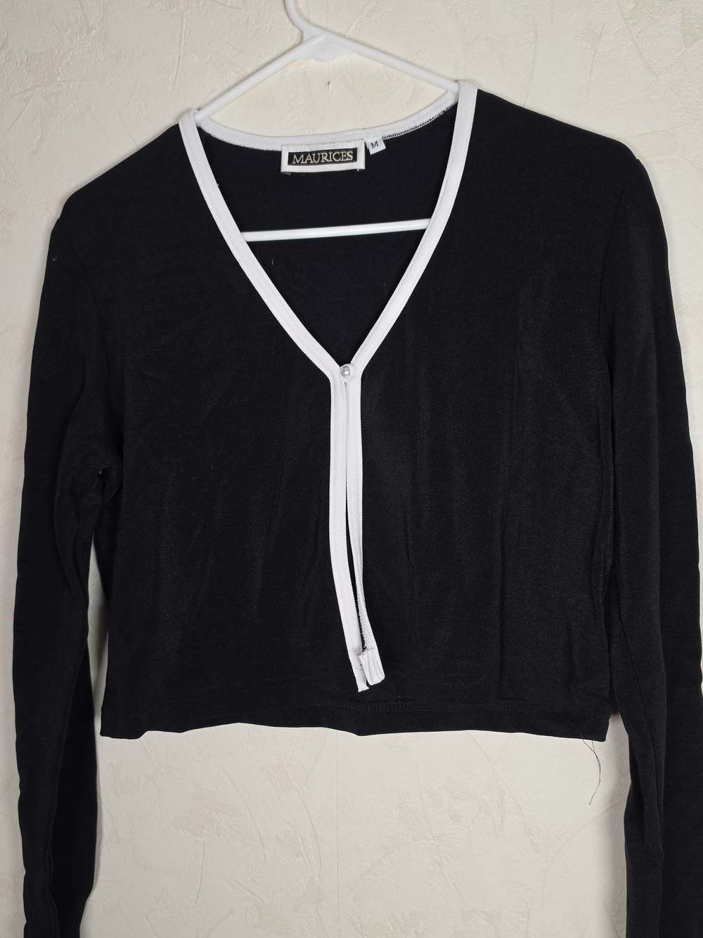 Vtg Maurices Black Long Sleeve V-Neck Crop Top Cardigan Size Medium